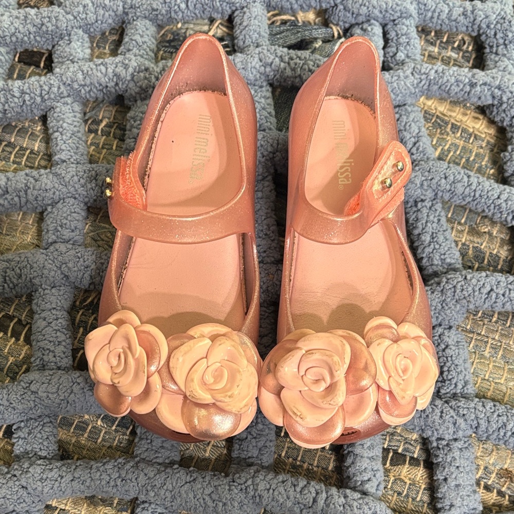 Mini Melissa Blush Kids Dress Shoes with Rose Accents